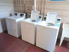 2821 Somerset Dr 203, Lauderdale Lakes FL 33311