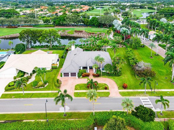 4976 Bocaire Boulevard, Boca Raton FL 33487