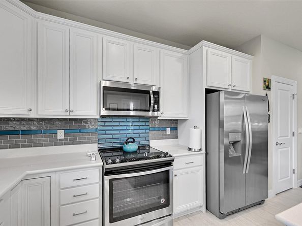 964 Banyan Dr, Hollywood FL 33021