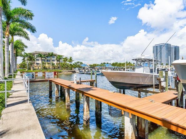 3940 N Flagler Drive 303, West Palm Beach FL 33407