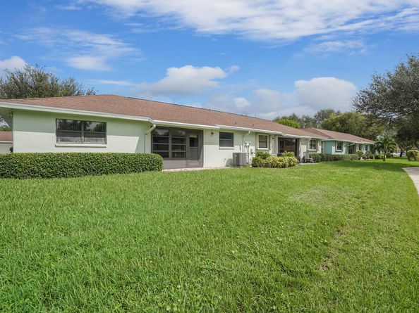 9885 Orchid Tree Trail B, Boynton Beach FL 33436