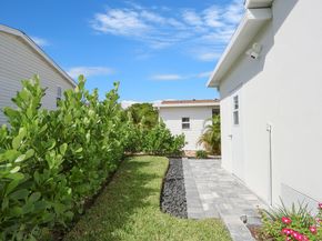 400 N A1a 117 117, Jupiter FL 33477