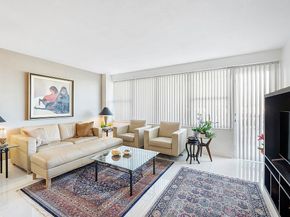 3300 NE 36th St 303, Fort Lauderdale FL 33308