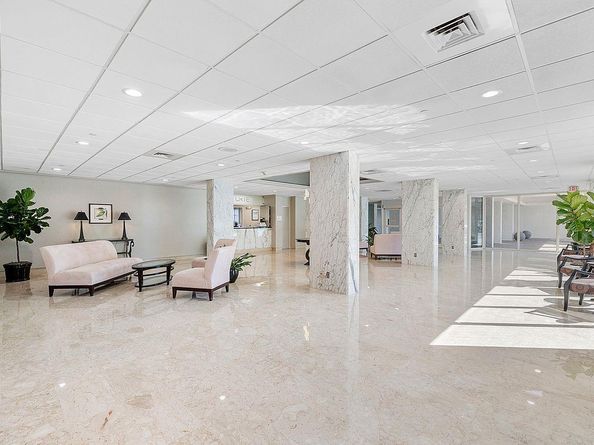 3300 NE 36th St 303, Fort Lauderdale FL 33308