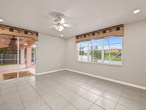 2738 SW 137th Ter, Miramar FL 33027