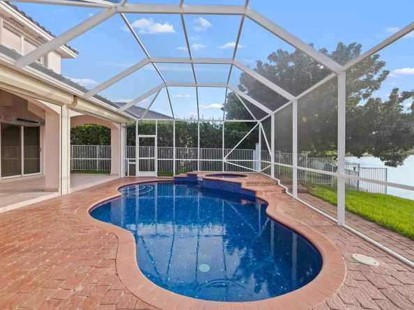 2738 SW 137th Ter, Miramar FL 33027
