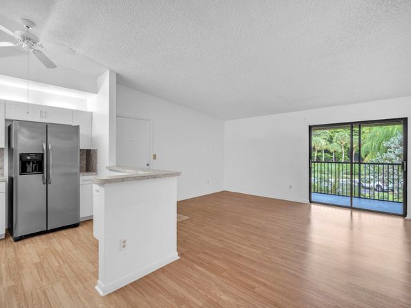 10903 W Clairmont Cir 201, Tamarac FL 33321