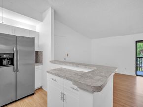 10903 W Clairmont Cir 201, Tamarac FL 33321
