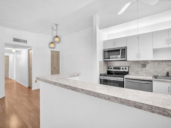 10903 W Clairmont Cir 201, Tamarac FL 33321