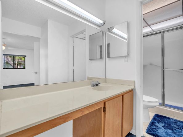 10903 W Clairmont Cir 201, Tamarac FL 33321