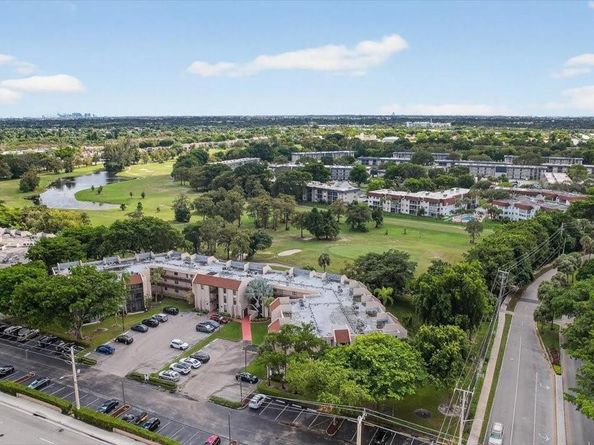 7950 W Mcnab Rd 302, Tamarac FL 33321