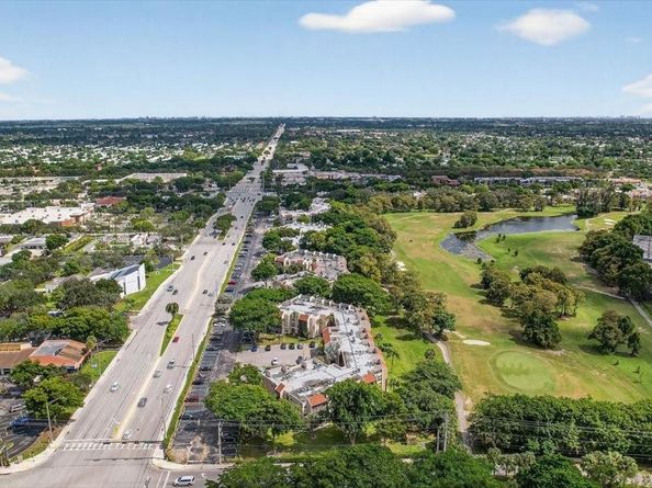 7950 W Mcnab Rd 302, Tamarac FL 33321