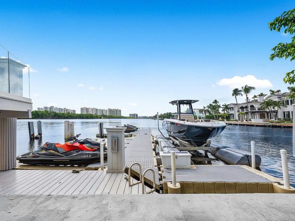 7400 NE Orchid Bay Terrace, Boca Raton FL 33487