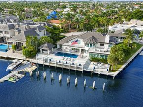 7400 NE Orchid Bay Terrace, Boca Raton FL 33487