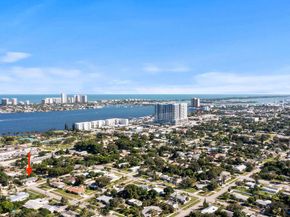 137 Hawthorne Drive, Lake Park FL 33403