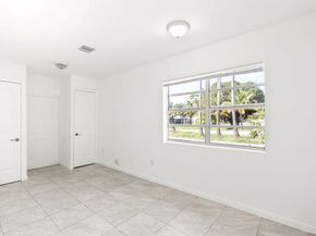 137 Hawthorne Drive, Lake Park FL 33403