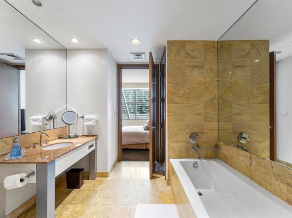 1395 Brickell Avenue 2802, Miami FL 33131