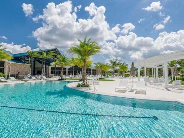13793 Whispering Lakes Lane, Palm Beach Gardens FL 33418