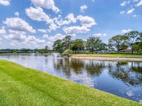 13793 Whispering Lakes Lane, Palm Beach Gardens FL 33418