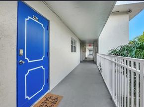 2960 Riverside Dr 216, Coral Springs FL 33065