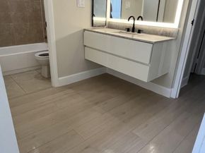 2960 Riverside Dr 216, Coral Springs FL 33065