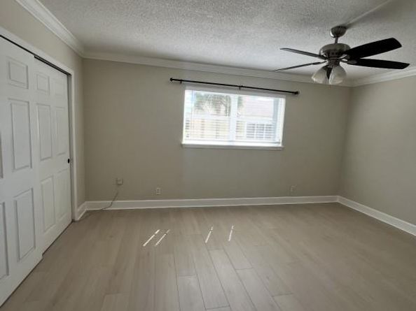 2960 Riverside Dr 216, Coral Springs FL 33065