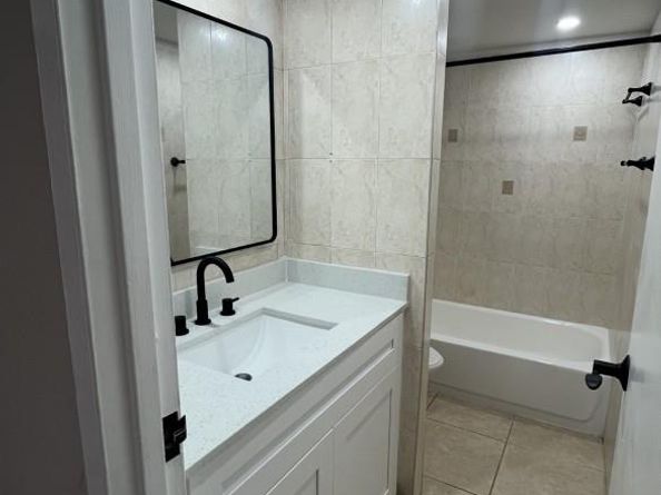 2960 Riverside Dr 216, Coral Springs FL 33065