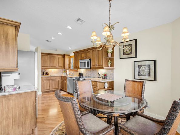 222 Legendary Circle, Palm Beach Gardens FL 33418