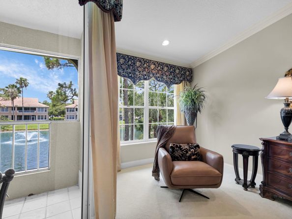 222 Legendary Circle, Palm Beach Gardens FL 33418