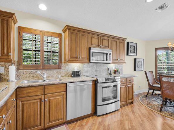 222 Legendary Circle, Palm Beach Gardens FL 33418