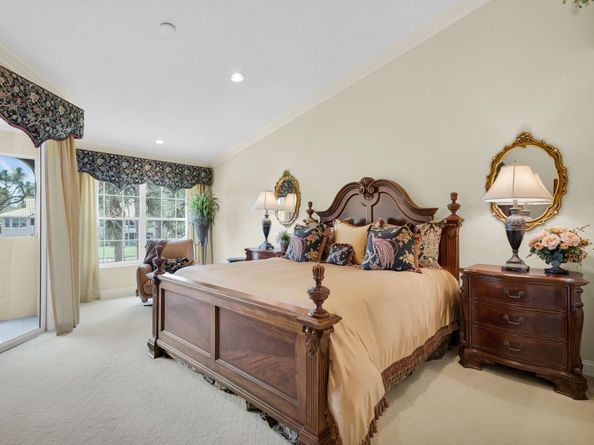 222 Legendary Circle, Palm Beach Gardens FL 33418
