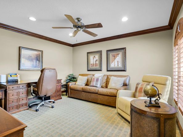 222 Legendary Circle, Palm Beach Gardens FL 33418