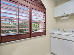 222 Legendary Circle, Palm Beach Gardens FL 33418