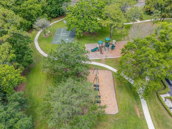 222 Legendary Circle, Palm Beach Gardens FL 33418