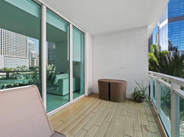 951 Brickell Avenue 400, Miami FL 33131