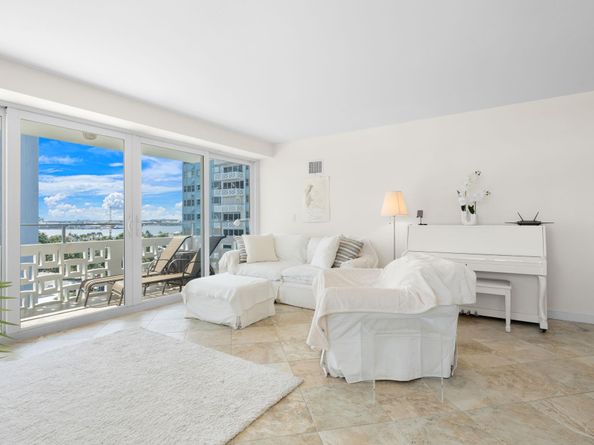 1900 S Ocean Dr 1002, Fort Lauderdale FL 33316