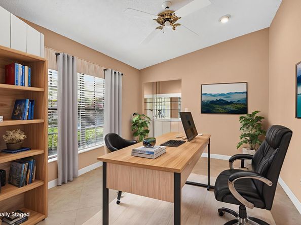 8225 Cassia Drive, Boynton Beach FL 33472