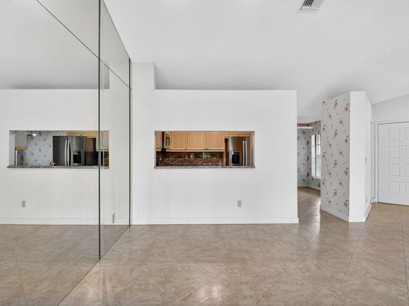8225 Cassia Drive, Boynton Beach FL 33472