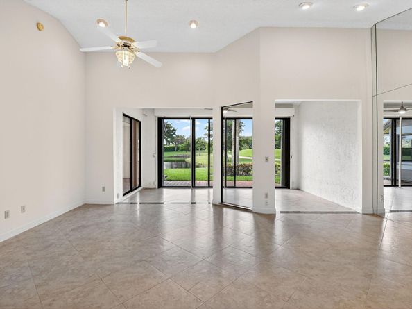 8225 Cassia Drive, Boynton Beach FL 33472