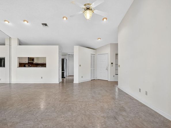 8225 Cassia Drive, Boynton Beach FL 33472