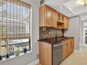 900 Greensward Lane 203G, Delray Beach FL 33445