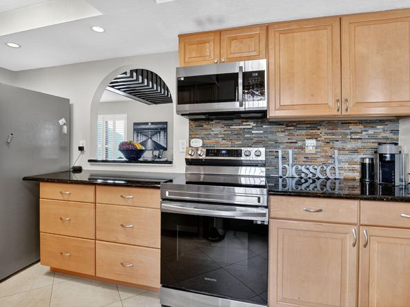 900 Greensward Lane 203G, Delray Beach FL 33445