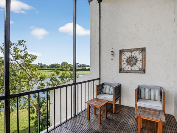 900 Greensward Lane 203G, Delray Beach FL 33445