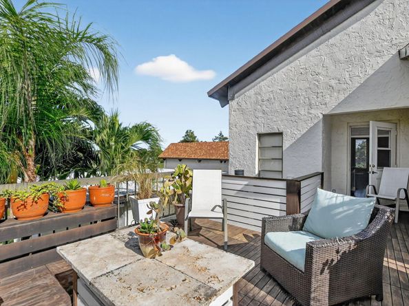 900 Greensward Lane 203G, Delray Beach FL 33445