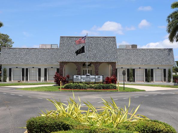 521 Sandpiper Circle, Delray Beach FL 33445