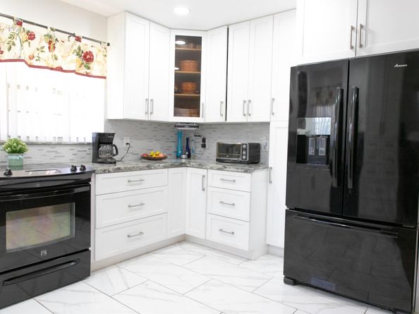 521 Sandpiper Circle, Delray Beach FL 33445