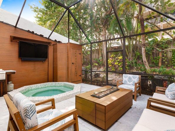 2115 S Ocean Boulevard 3, Delray Beach FL 33483