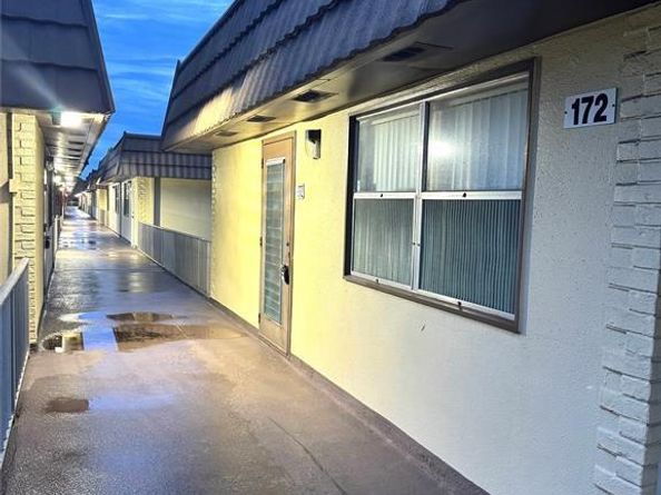 172 D Saxony 172, Delray Beach FL 33446