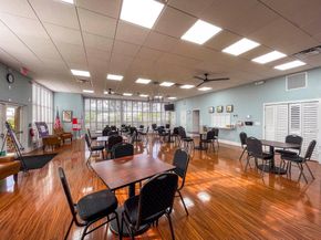 400 SW Golfview Terrace 102, Boynton Beach FL 33426