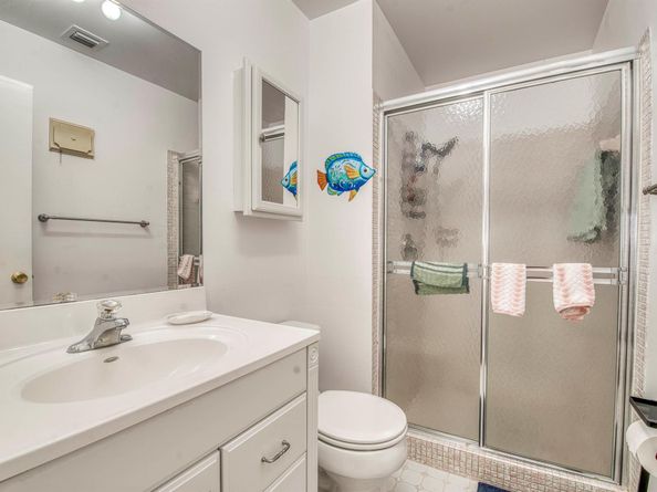 400 SW Golfview Terrace 102, Boynton Beach FL 33426